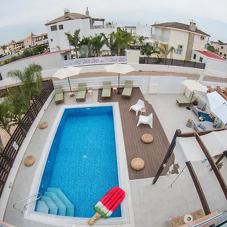 Villa Elena *